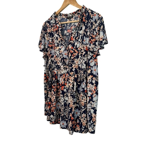 Women's 3X Navy Floral Stretchy Soft Work Casual Short Sleeve PLUS Blouse - Picture 4 of 5
